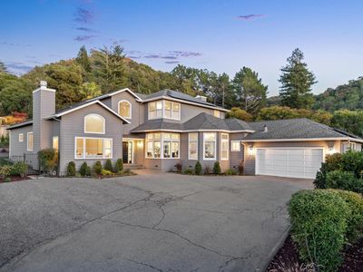32 Oxford Dr