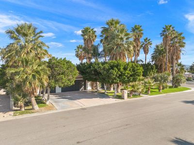 2900 N Cypress Rd