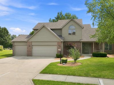 2127 Caravelle Dr