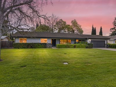 2972 Country Club Blvd