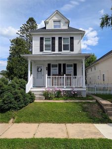 1249 2nd Ave