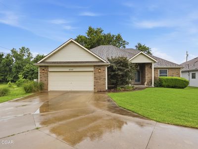 2722 S Ozark Ct