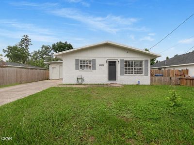 6524 Olokee St
