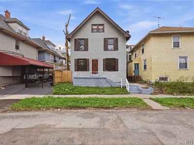 957 W Delavan Ave #S
