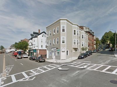 124-124-124A Dorchester St