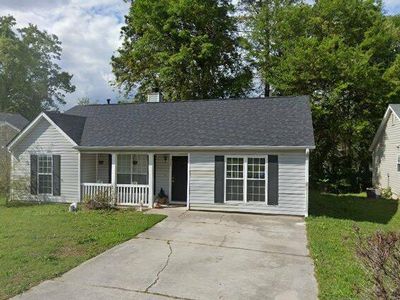 Property at 5781 Eagles Feather Ln, Riverdale, GA