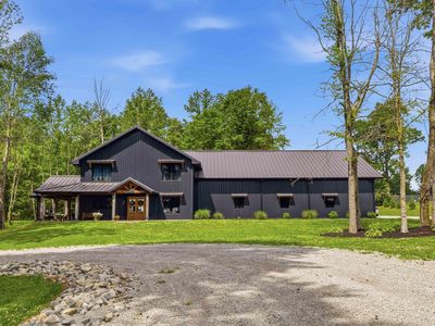 106 Airport Rd
