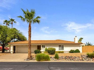 14203 N Hawthorn Court #2