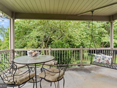 317 Woodvale Dr