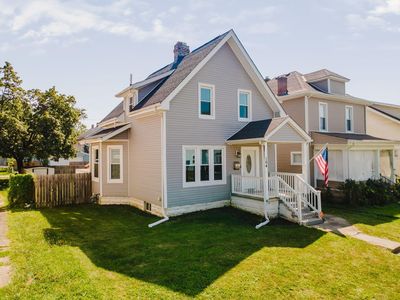 164 Clarendon Ave