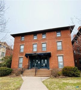 68-70 Morris Street #201