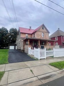 31 Albert St