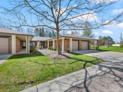 985 Wexford Way #34