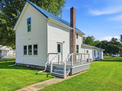 308 E County Line Rd