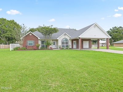305 Crossbow Dr