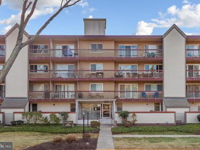 7400 Lakeview Dr #N402