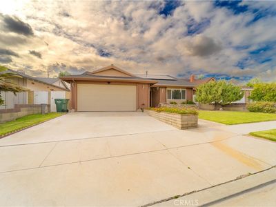 9221 Pico Vista Rd