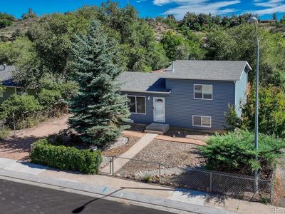 1239 Tonka Avenue