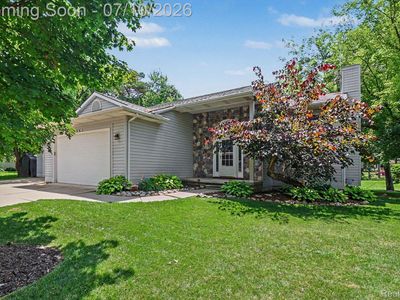 2460 Livernois Dr