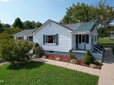 301 Cherry St
