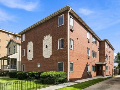 7444 Washington St APT 10