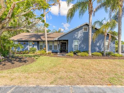 648 Pelican Bay Dr