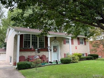 14 Mercer Dr