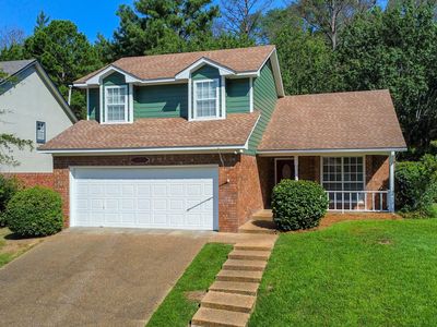 303 Huntington Hill Dr