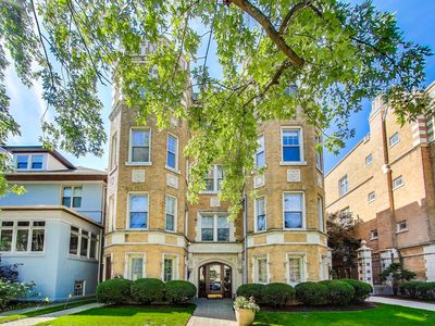 1421 W Birchwood Ave APT 3E