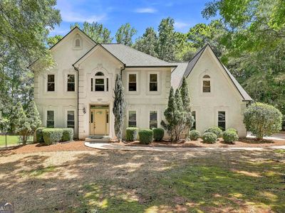 135 Golden Glen Way