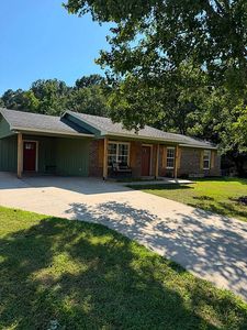 95 Country View Dr