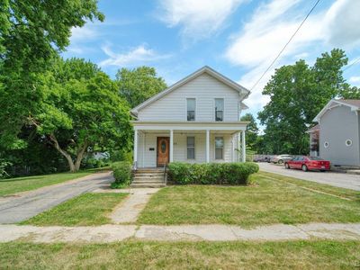 225 Seeley St