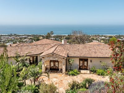 5427 Horizon Dr