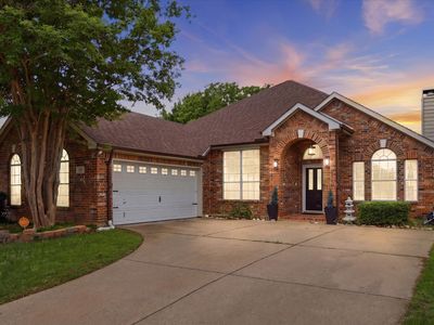 520 E Sandra Ln
