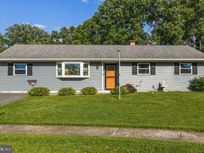 2 Holloway Cir