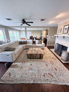 140 Island Green Cir