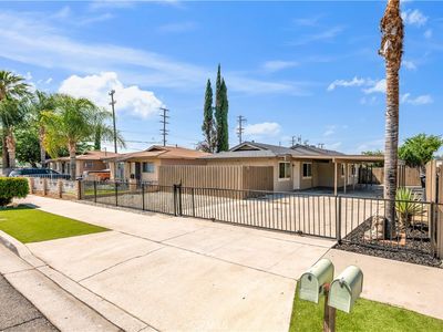 470 W Kimball Ave