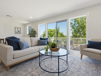 21 Upper Ladd Hill Road #D