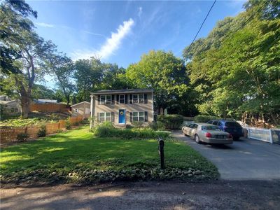 85 Shattock Ave