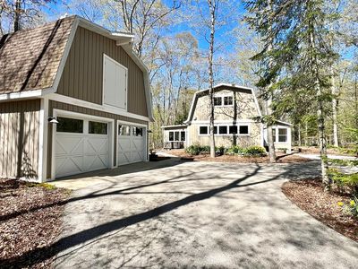 2063 S Lake Michigan Dr