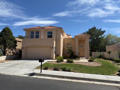 11214 Spyglass Hill Ln NE
