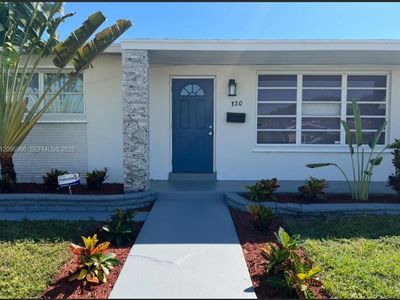 Property at 320 SW 7th Ct, Hallandale, FL