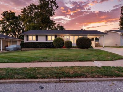 1470 Lindsay Ln