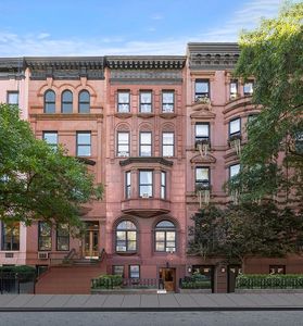 106 W 76th St APT 1A