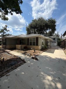 1111 Timbergrove Ln
