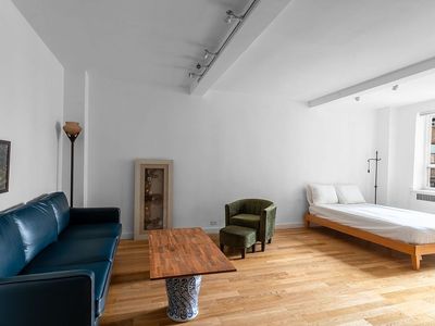 200 W 20th St APT 902