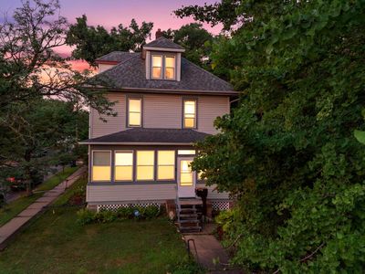 1053 Jessie St