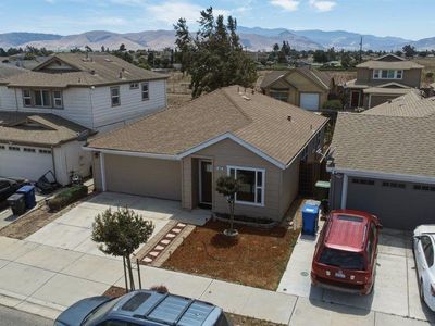 407 Cardona Cir