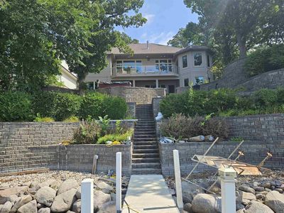 2109 Browns Bay Ave