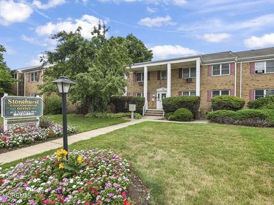 63 Stonehurst Boulevard #G